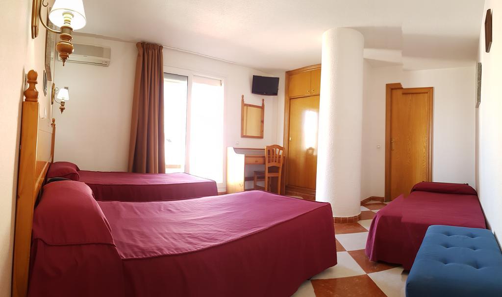 Hotel Cabo De Mar Peñíscola Quarto foto